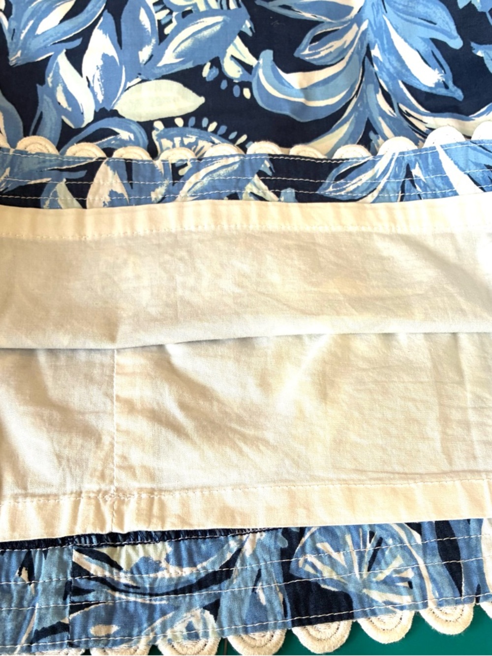 LILLY PULITZER Izzy Skirt Womens 4 High Tide Navy Print White Contrast Hem Beach - Picture 7 of 10
